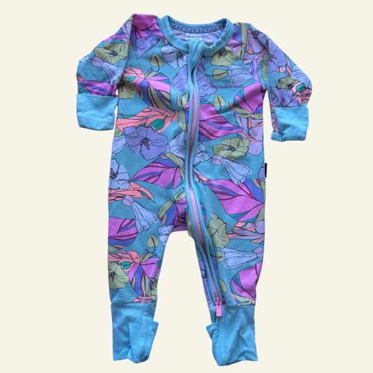 Bonds green rainbow floral wondersuit size 000