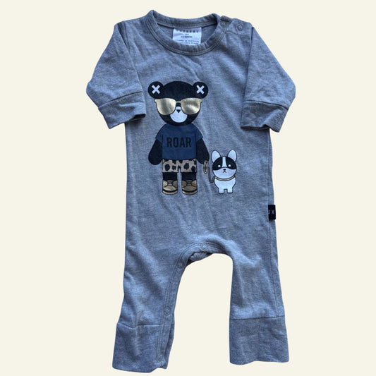 Huxbaby grey onesie size 000