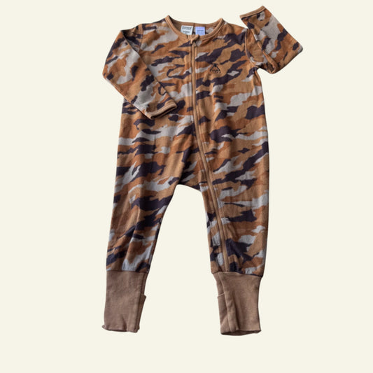 Bonds camo explorer onesie size 2