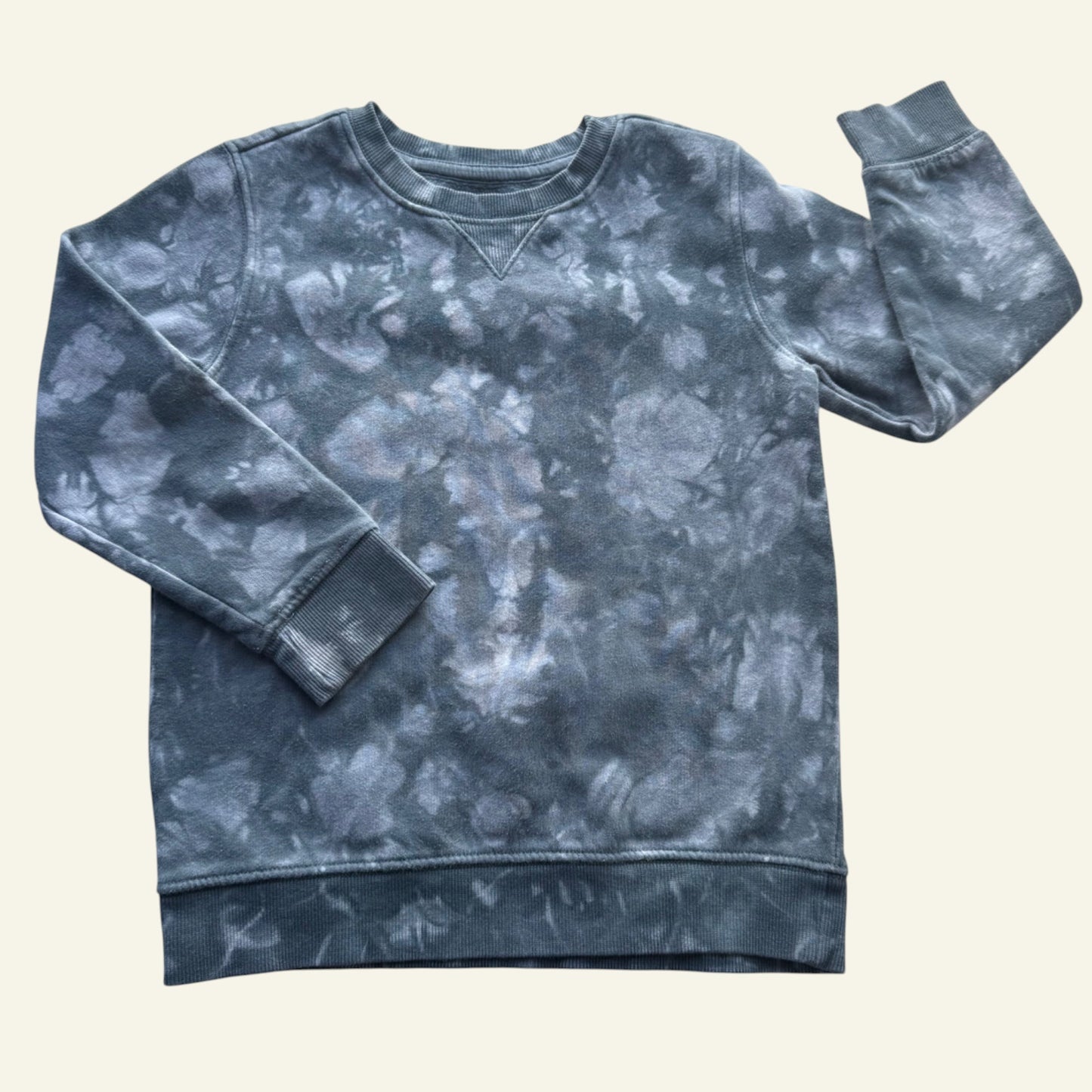 Target grey tiedye jumper size 5