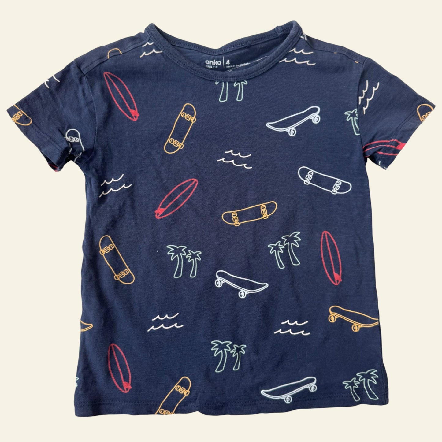 Anko navy surfboard tshirt size 4
