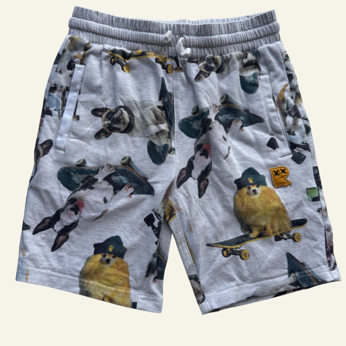 RYK skateboarding dogs shorts size 6