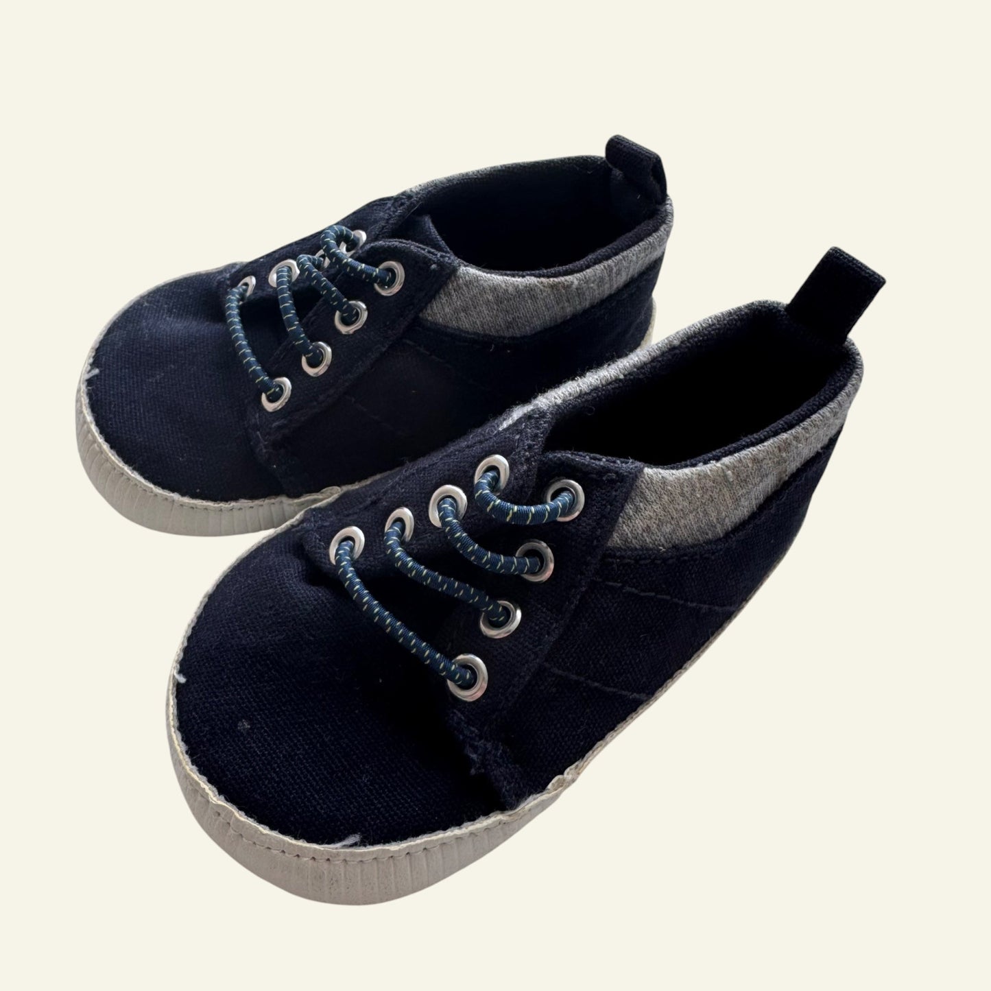 Country Road navy soft sole shoes size 18