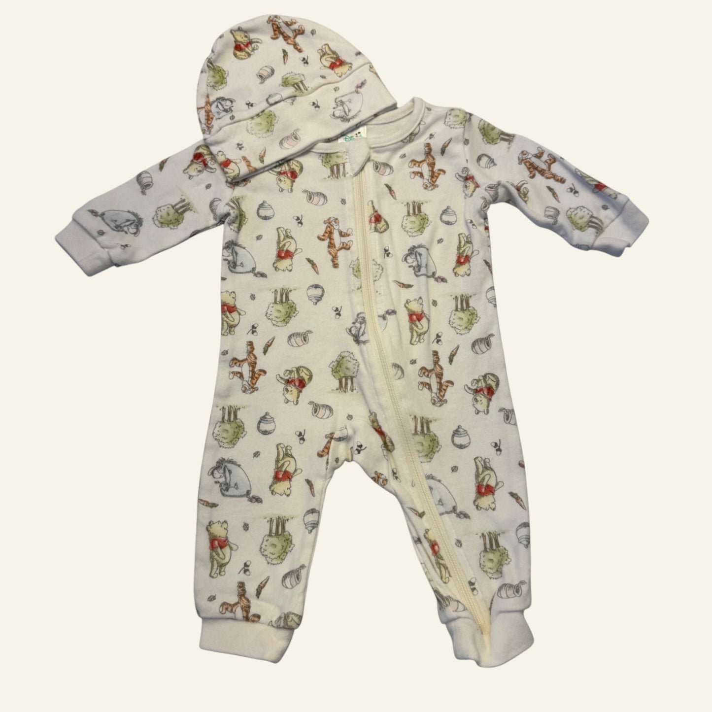 Disney Winnie the Pooh white onesie set size 000