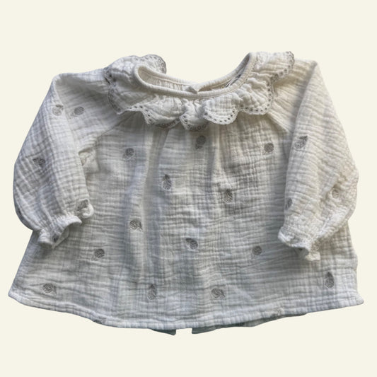 Country Road white embroidered top size 00