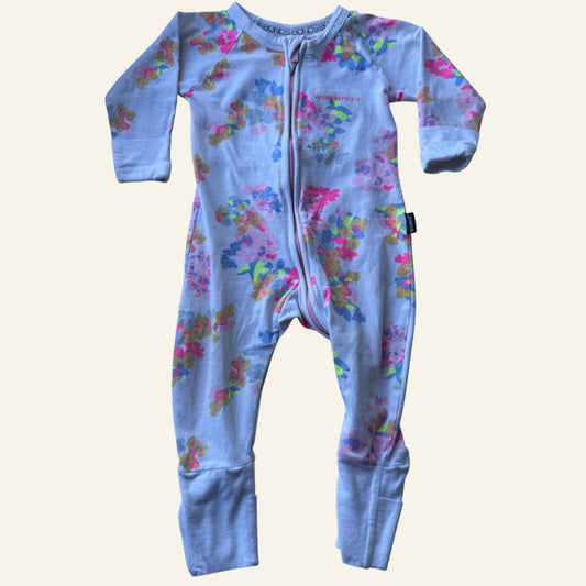 Bonds white floral wondersuit size 00