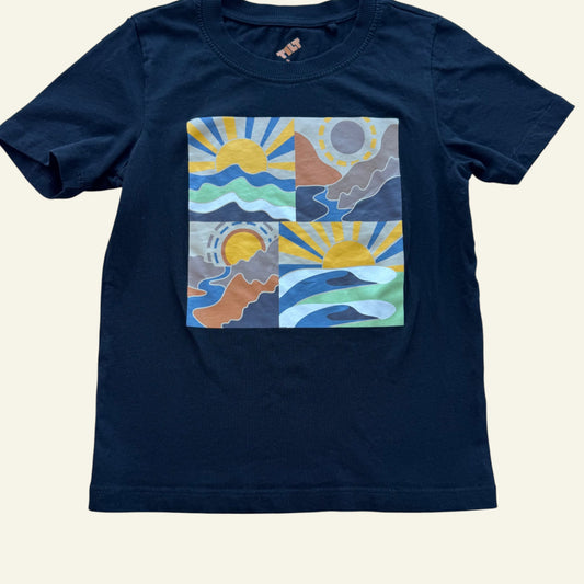Tilt sunshine black tshirt size 7