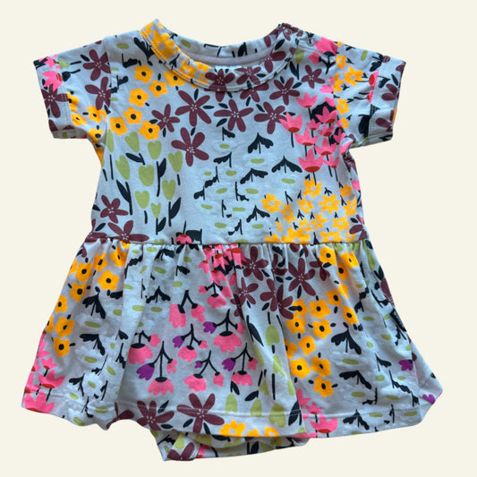 Bonds floral romper size 00