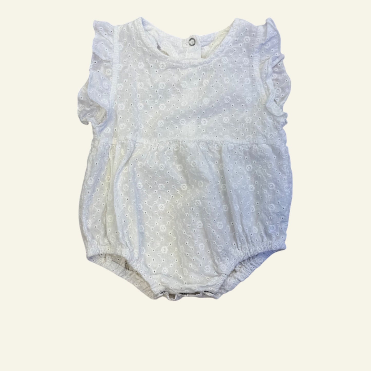 White broderie romper size 000