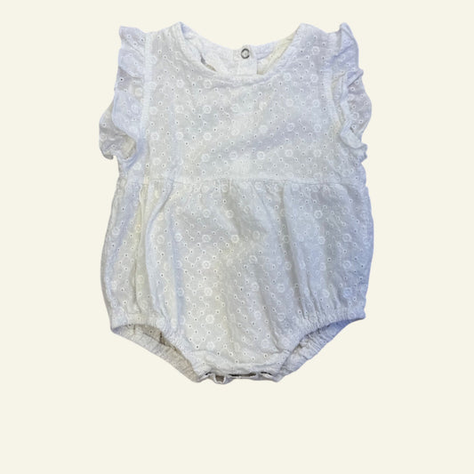 White broderie romper size 000