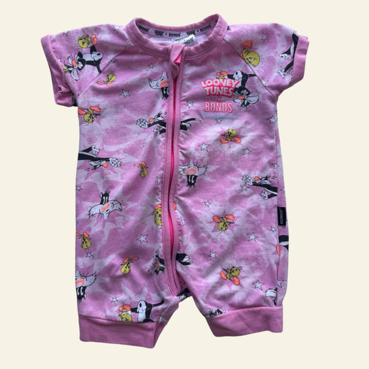 Bonds pink loony tunes wondersuit size 000