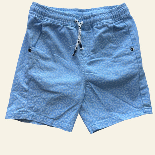 Seed blue patterned shorts with patch size 6
