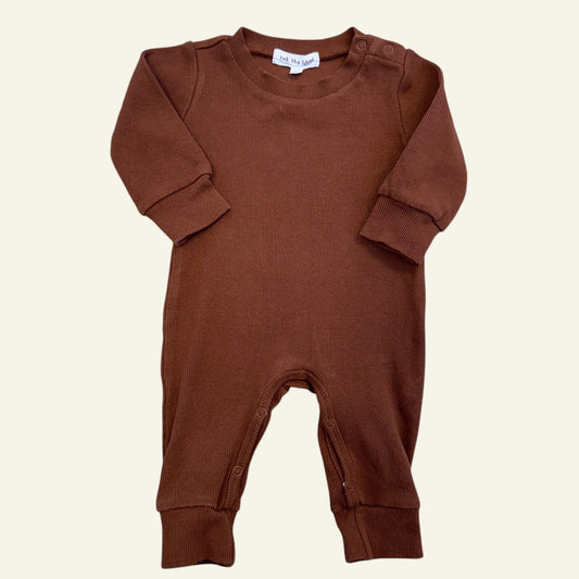 Soll the Label rust onesie size 00
