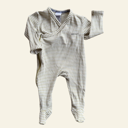Bonds green stripe wrap onesie size 0000