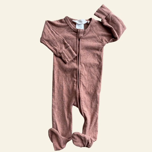 Susukoshi burnt orange onesie size 000