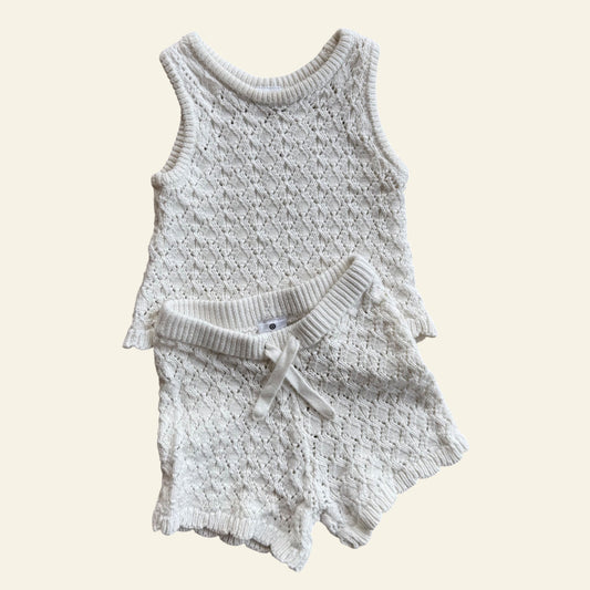 Target white knit top and shorts set size 00