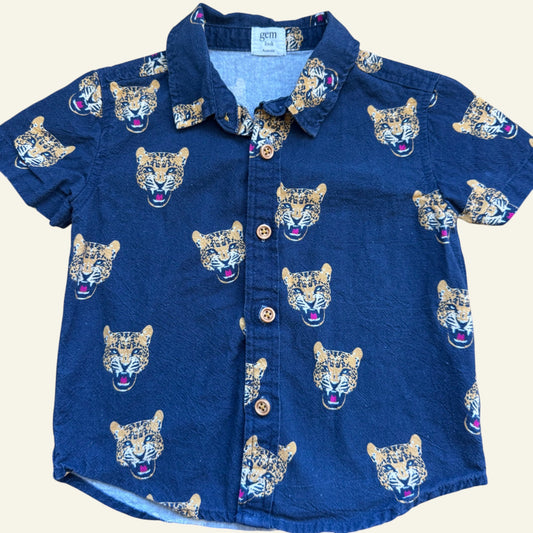 Gem look tiger button up shirt size 2