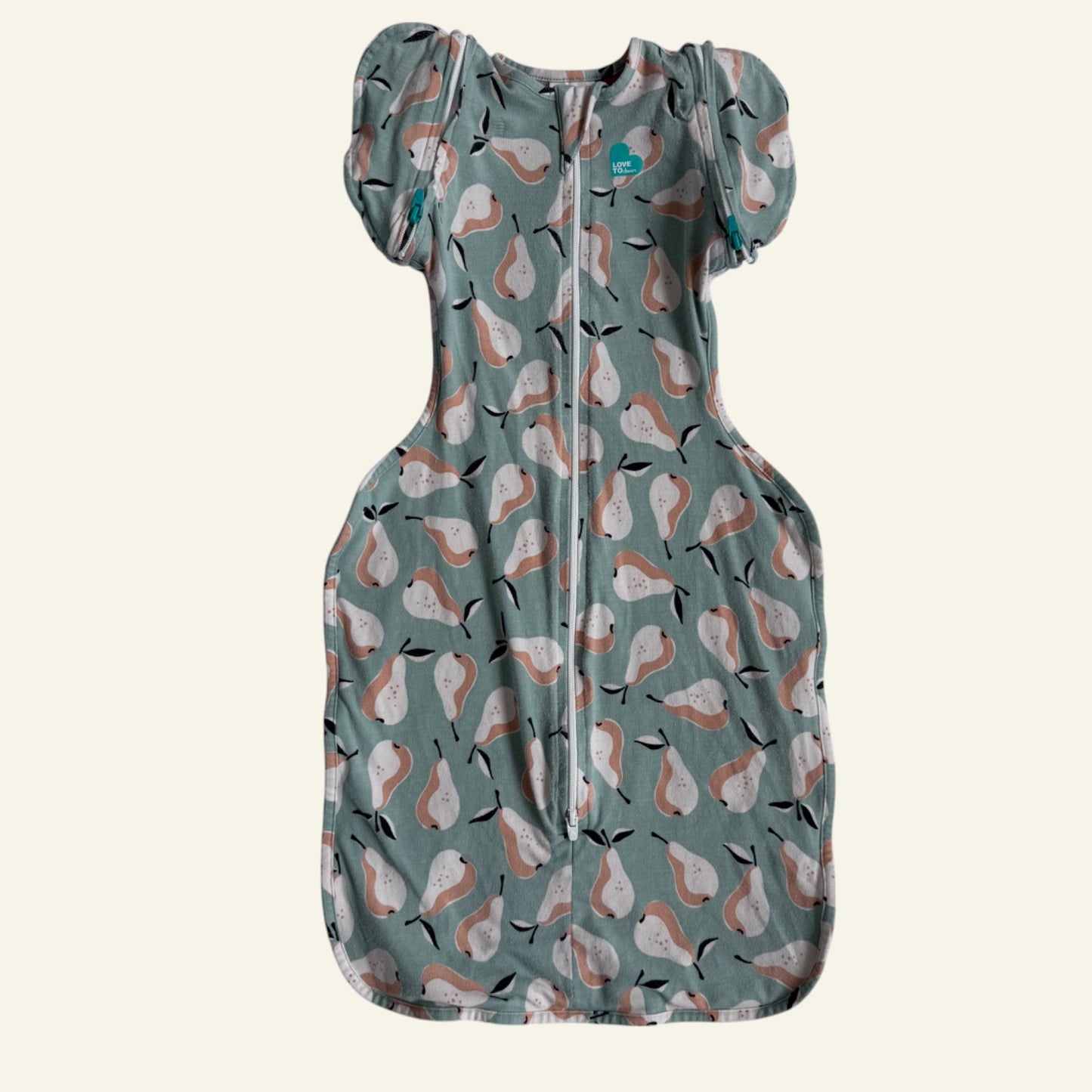 Love to Dream green pear transition swaddle 1.0 tog size M