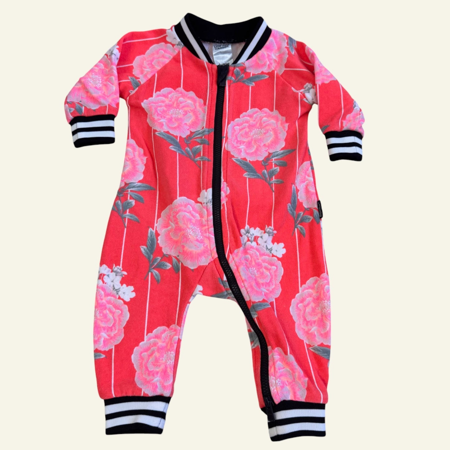 Bonds red floral suit size 000