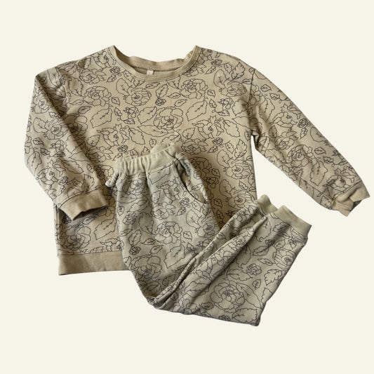 Rylee & Cru roses tracksuit set size 4-5