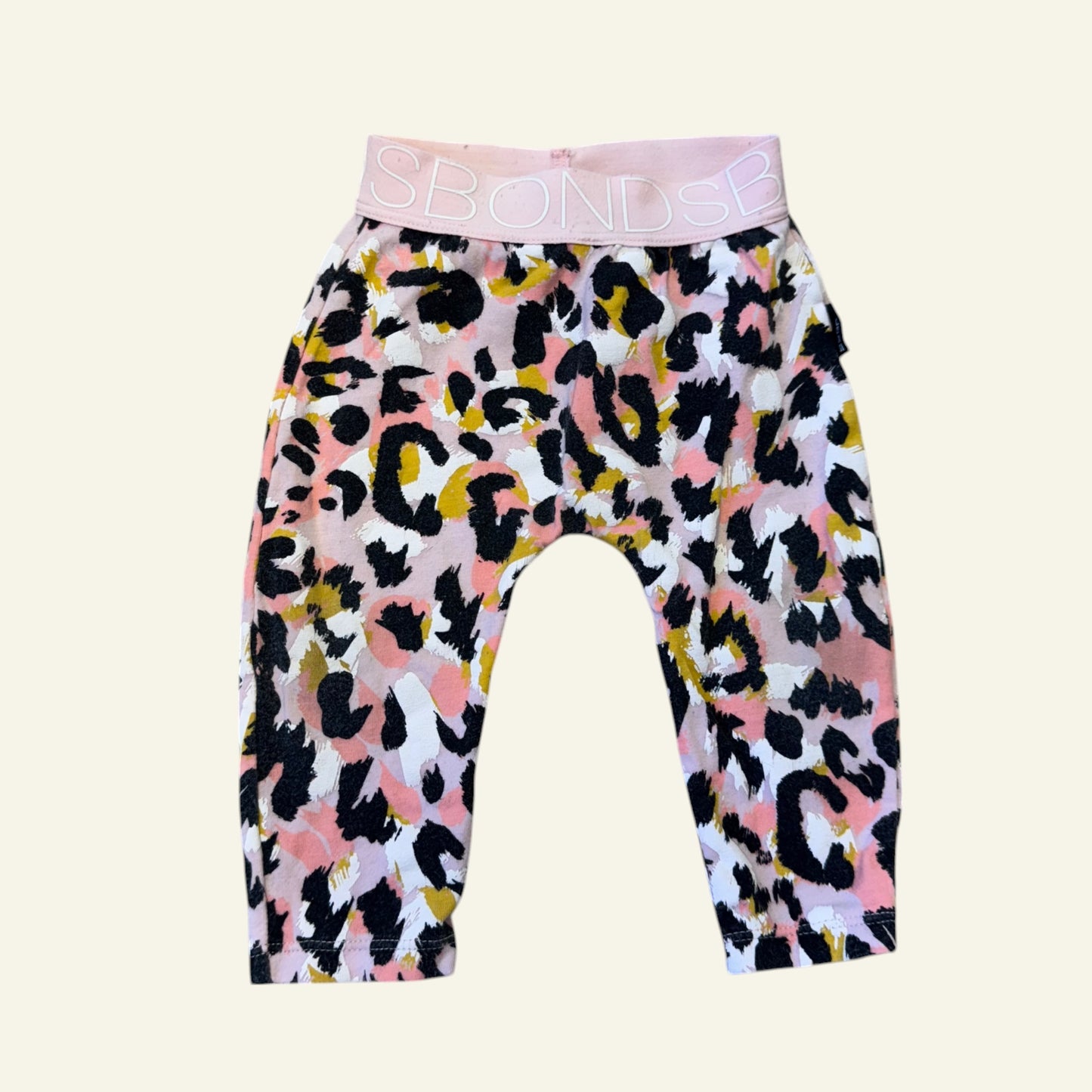 Bonds pink leopard leggings size 000
