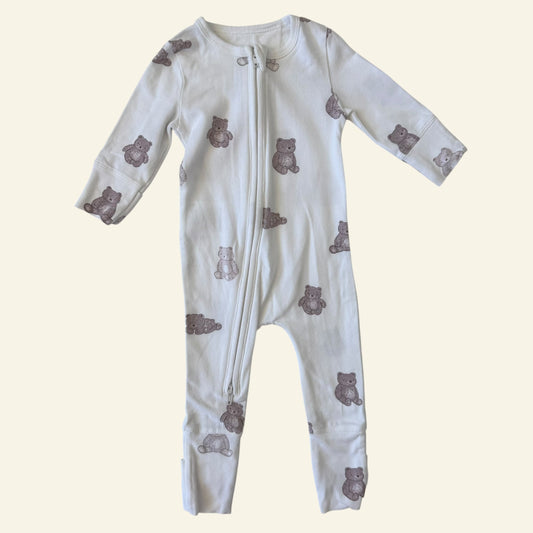 Country Road white bear onesie size 0000