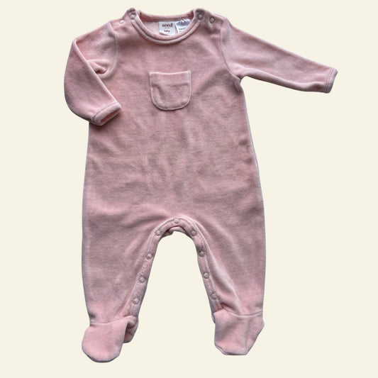 Seed peach velvet onesie size 000