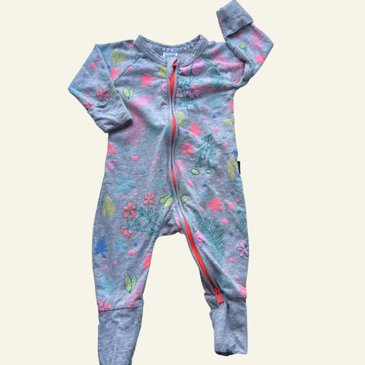 Bonds grey floral wondersuit size 000