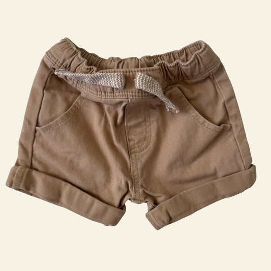 Dymples tan chino shorts size 000