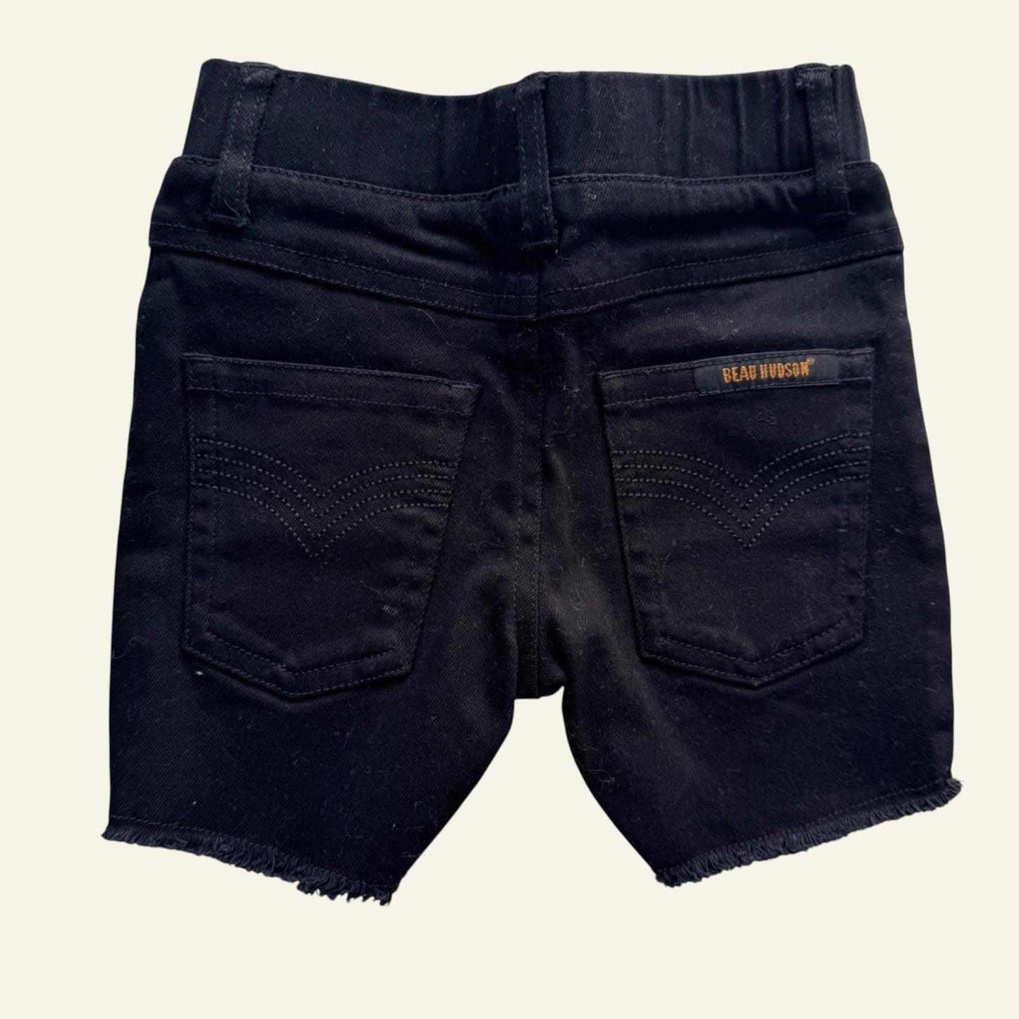 Beau Hudson black shorts size 3
