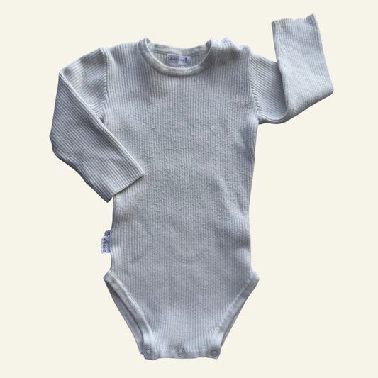 Ziggy Lou white ribbed bodysuit size 0 (Perfectly Imperfect)