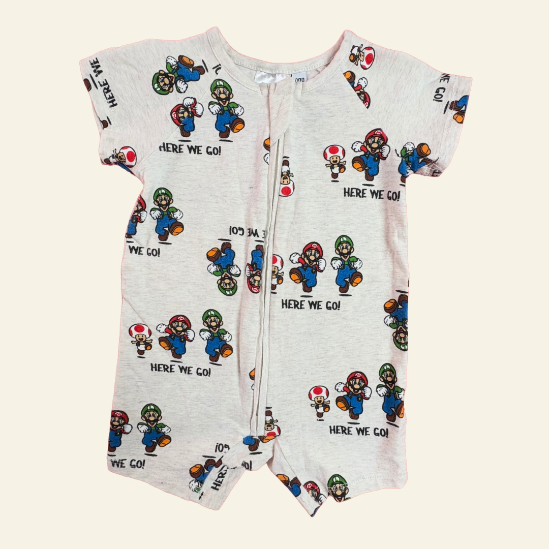 Super Mario romper size 000