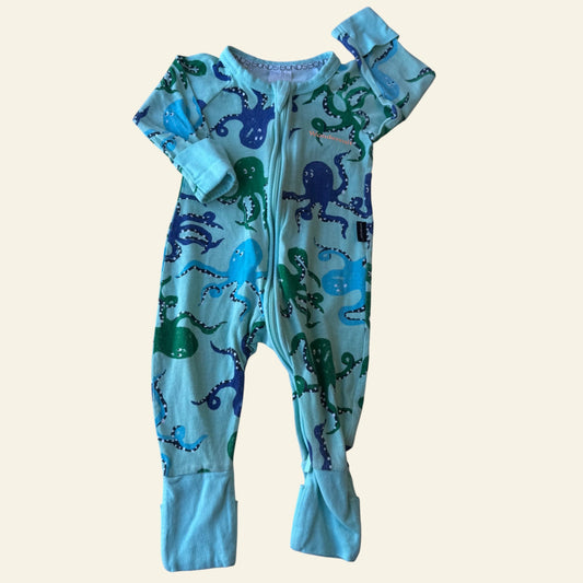 Bonds green octopus wondersuit size 000 (Perfectly Imperfect)
