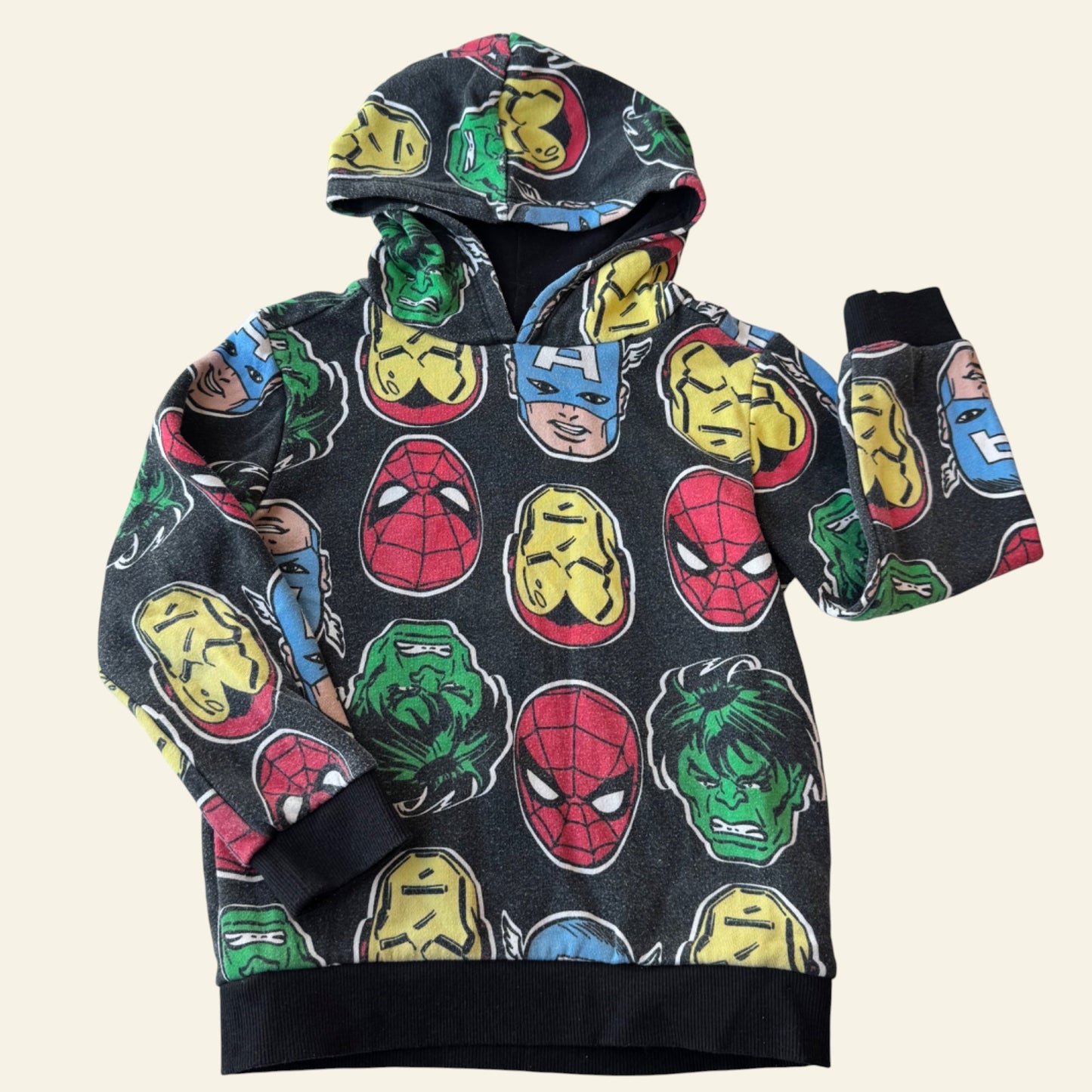 Marvel character hoodie size 6 (Perfectly Imperfect)