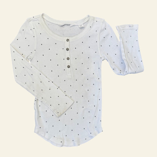 Country Road white and black diamond top size 4 (Perfectly Imperfect)