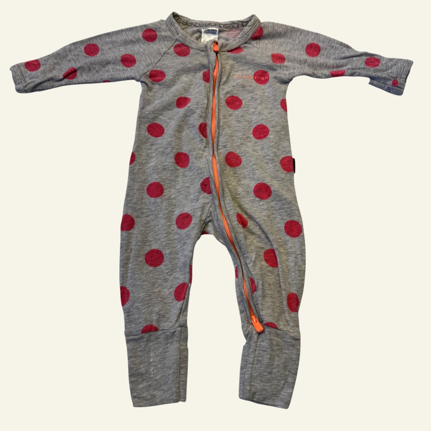 Bonds pink spot wonder suit size 000