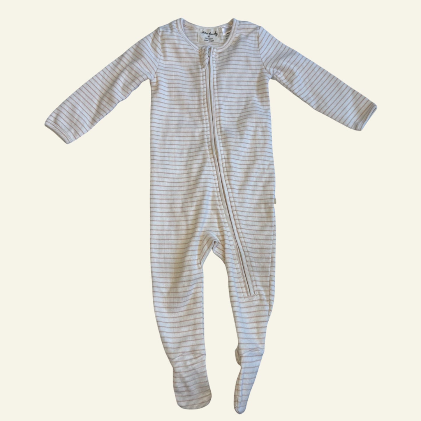 Wilson & Frenchy oatmeal stripe suit size 00— RRP $44.95