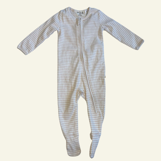 Wilson & Frenchy oatmeal stripe suit size 00— RRP $44.95