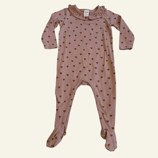 Seed pink heart onesie size 000