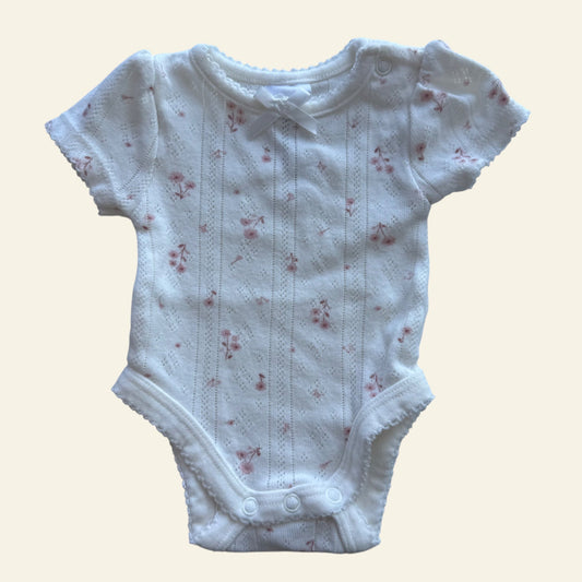 Dymples white floral bodysuit size 00000