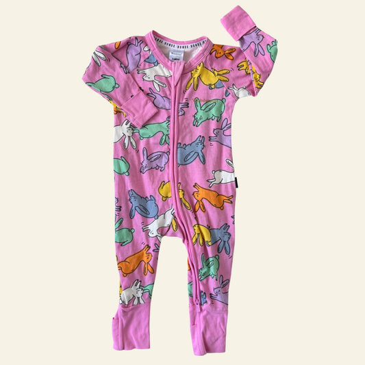 Bonds pink rainbow bunnies wondersuit size 00