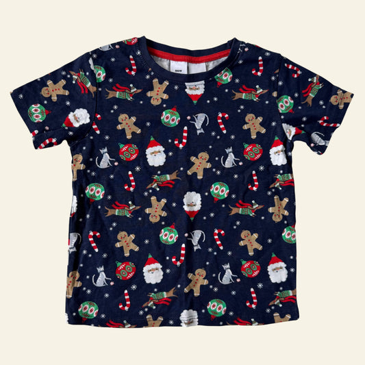 Big W Christmas tshirt size 4