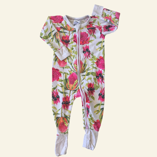 Bonds native floral wondersuit size 0 (Perfectly Imperfect)