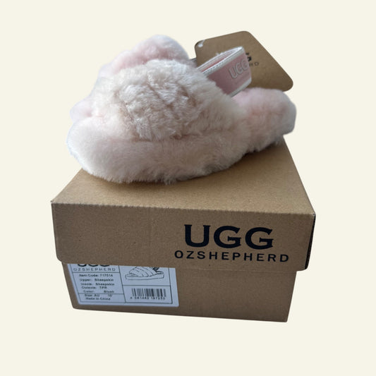 UGG pink slippers size 10 (BNWT)