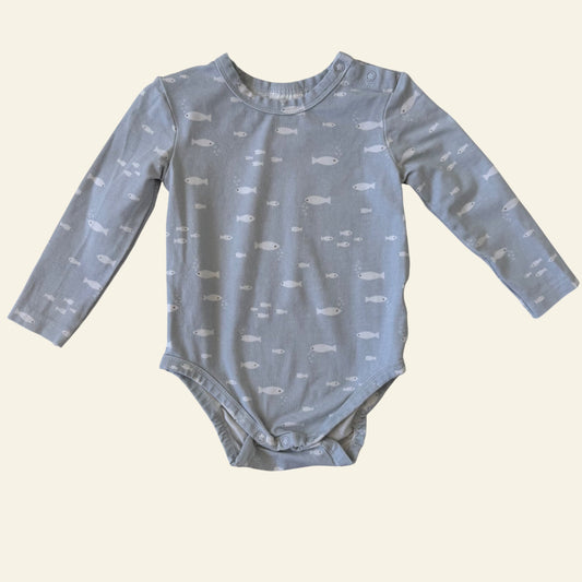 Kyndbaby blue fish bodysuit size 6-12 months